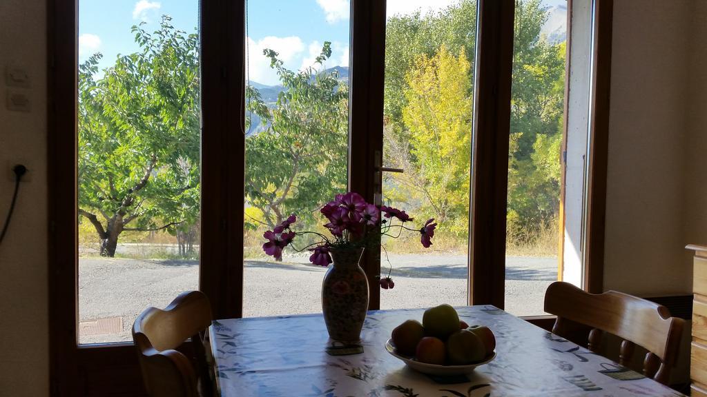 Studio Barcelonnette Ubaye, Provence Enchastrayes Dış mekan fotoğraf